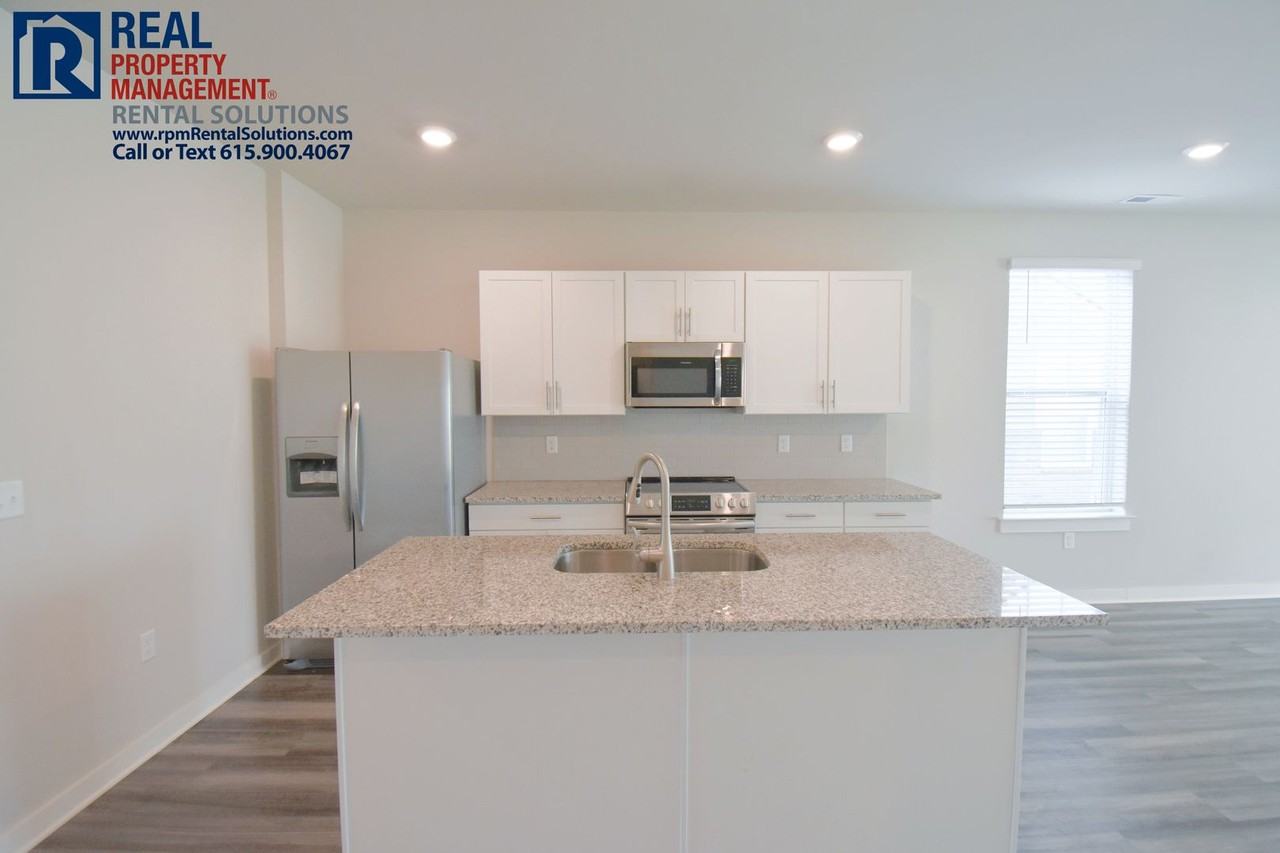 4225 Aragorn Way - Photo 3 of 22