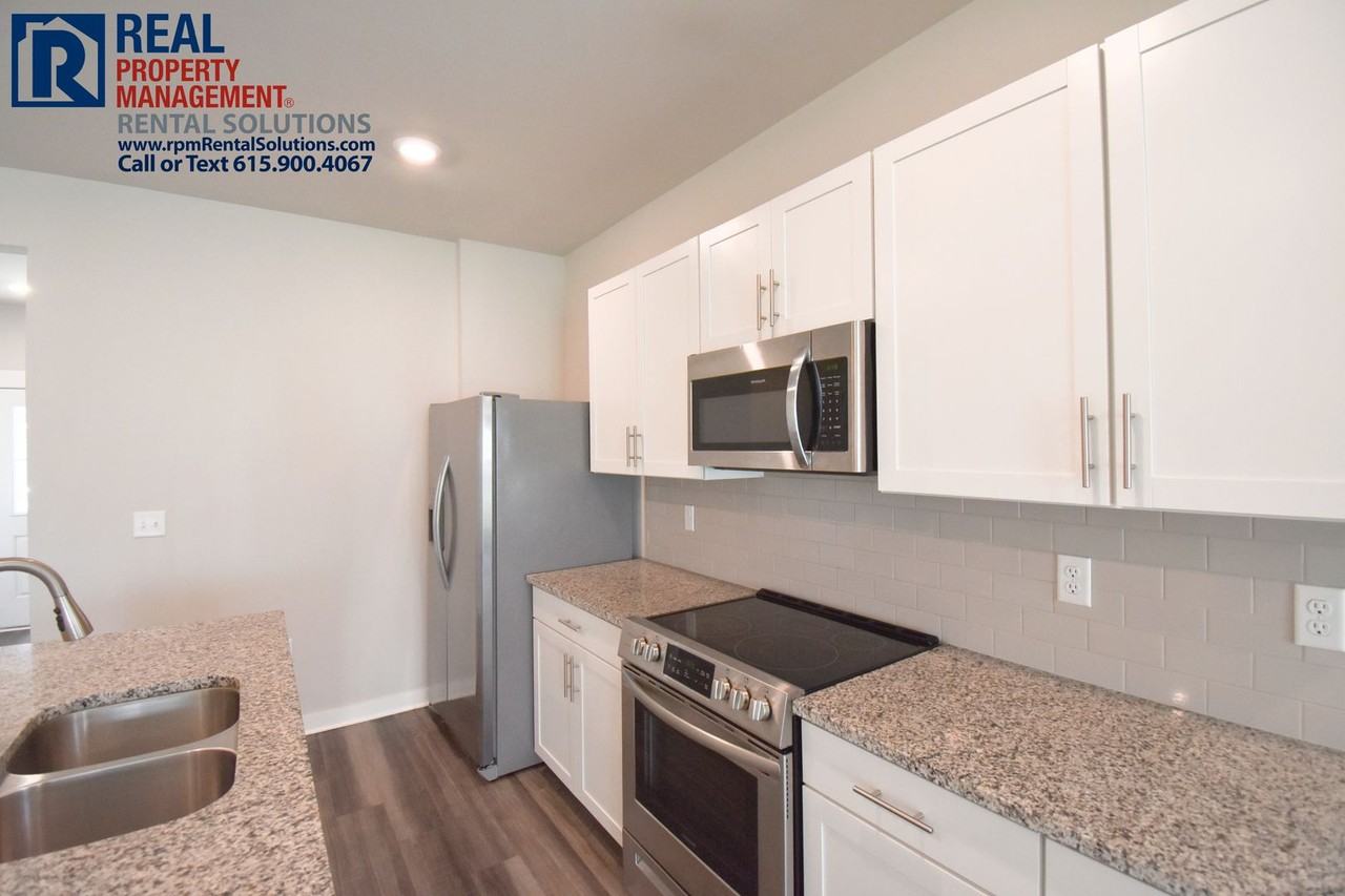 4225 Aragorn Way - Photo 5 of 22