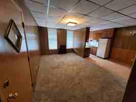 featured image of 402 N Railroad St