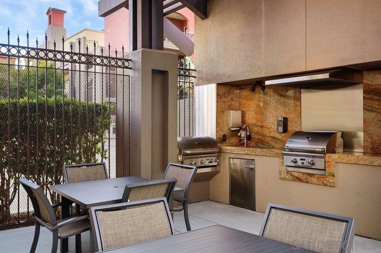 1260 Cleveland Ave #D111 - Photo 6 of 16