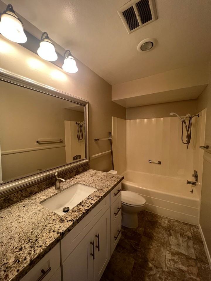 6314 Friars Rd #319 - Photo 6 of 10