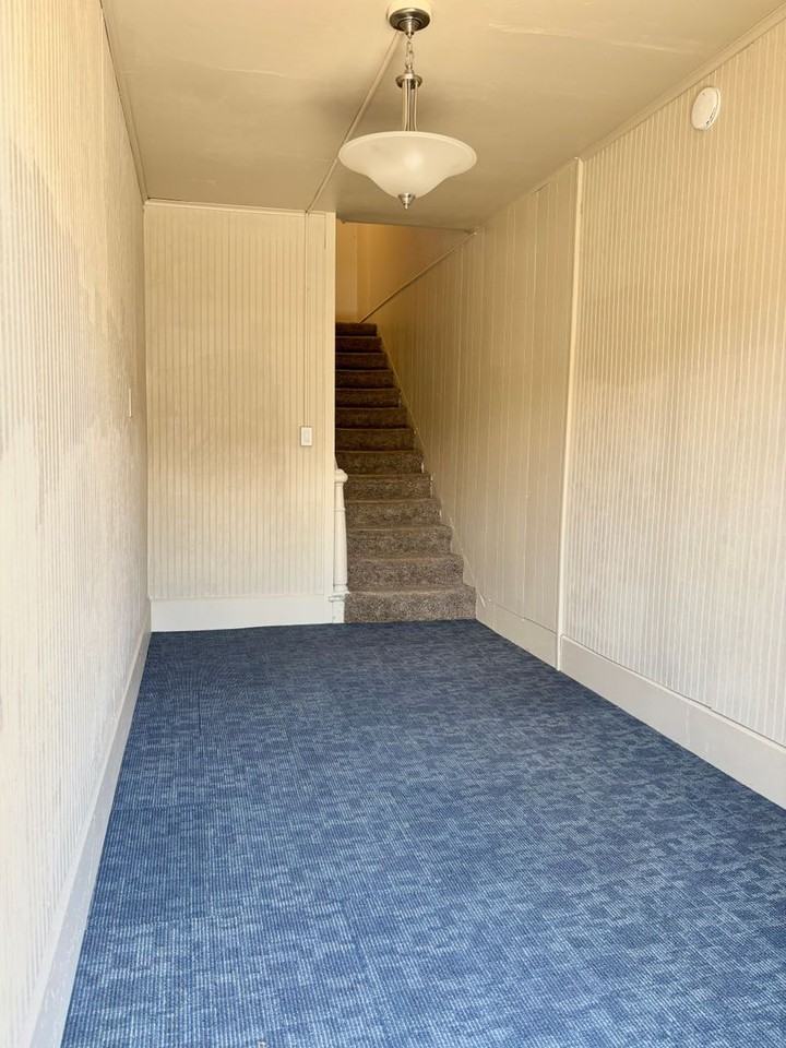 2 2 & 6 N. Market Street - Photo 2 of 10