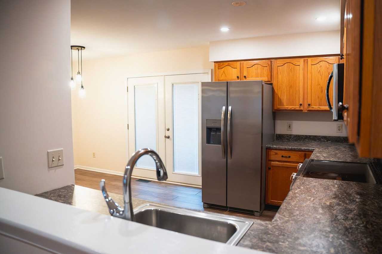 149 Sunnyside Ln - Photo 5 of 18