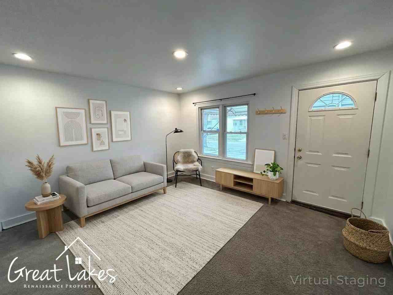 8718 Paige Ave - Photo 2 of 14