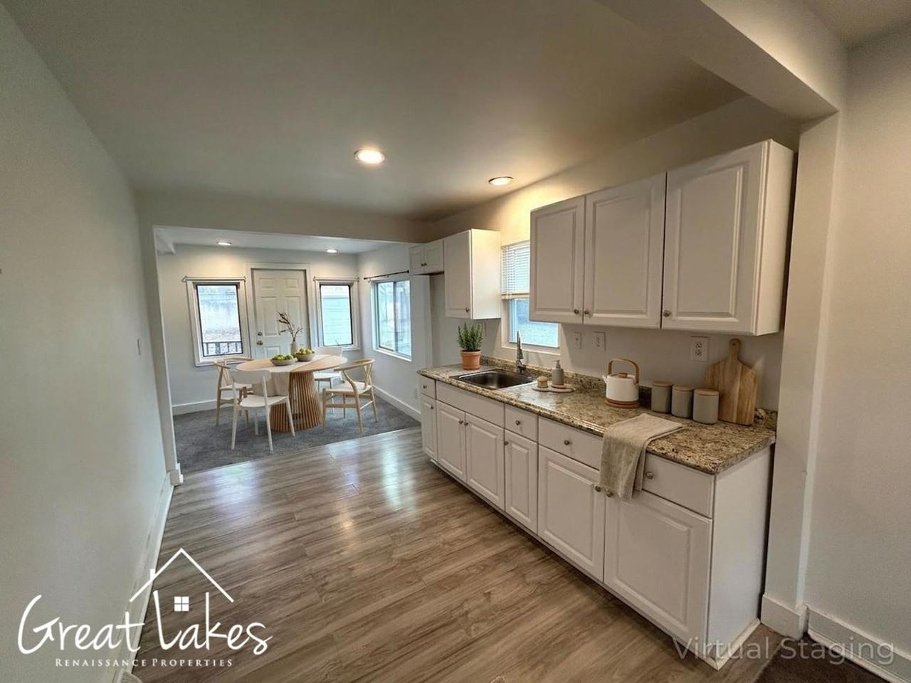 8718 Paige Ave - Photo 3 of 14