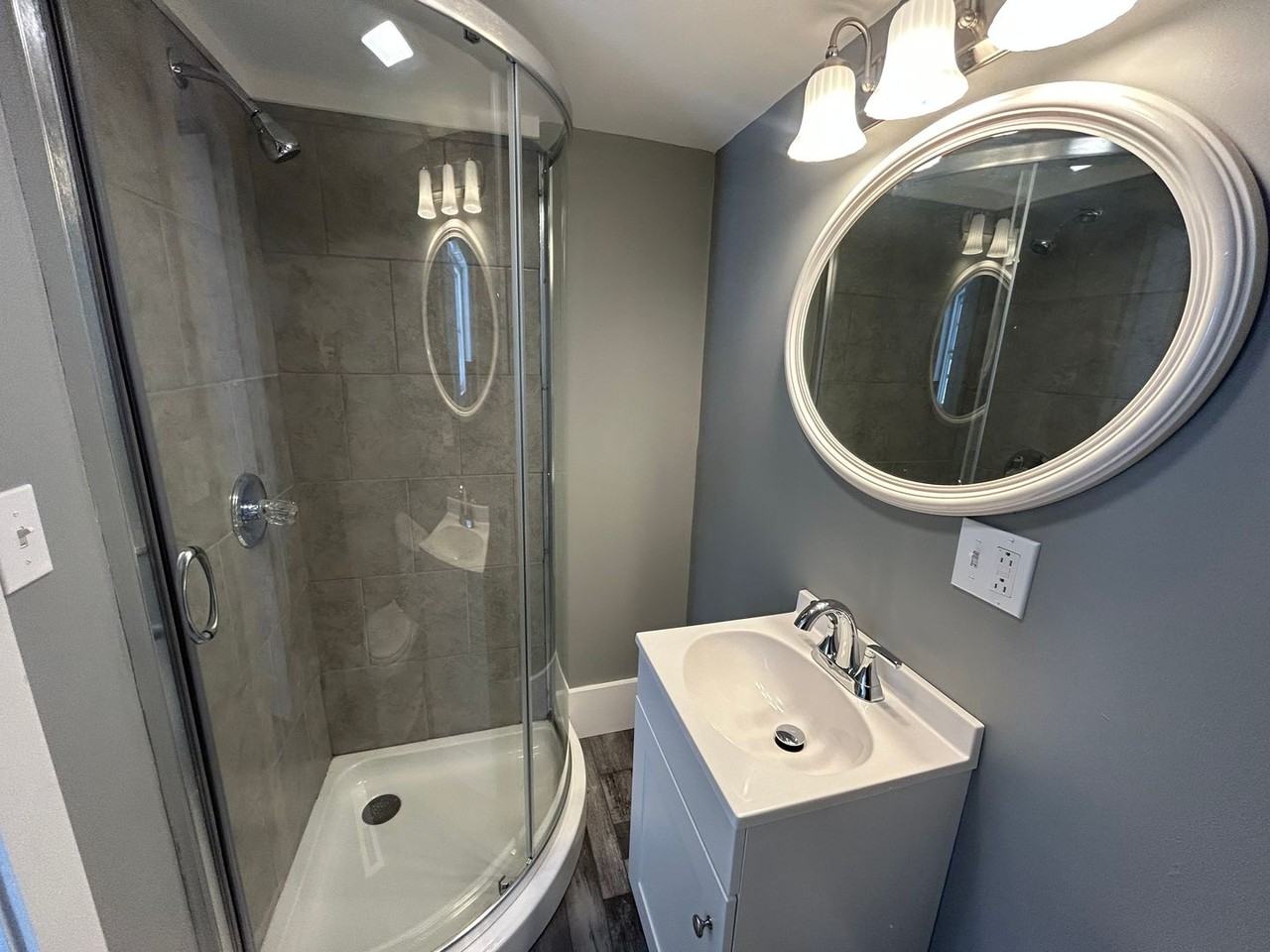 407 Opre Ave - Photo 7 of 19