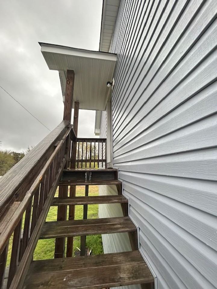 123 Calvin Ct Apt A - Photo 2 of 11