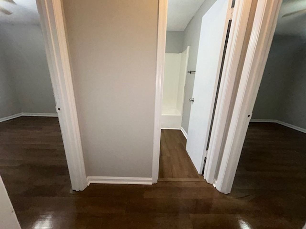 123 Calvin Ct Apt A - Photo 6 of 11