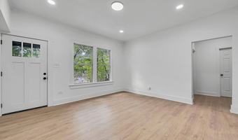 featured image of 716 N 13th St