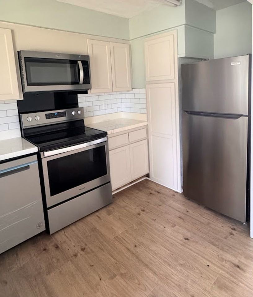 8356 Candlewood Rd - Photo 6 of 14