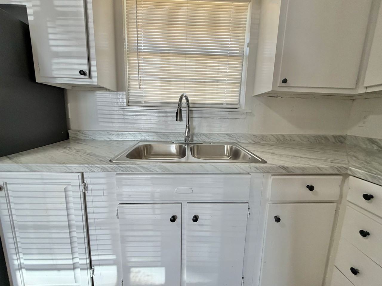 265 Nw 79th St - Photo 5 of 21