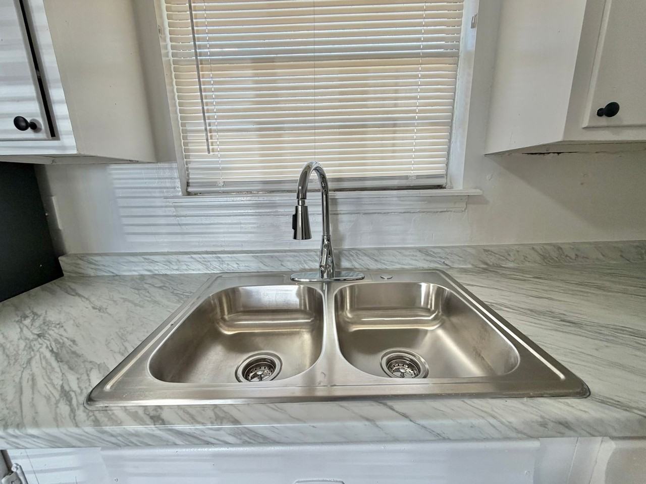 265 Nw 79th St - Photo 6 of 21