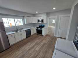 featured image of 1807 Riverview Dr