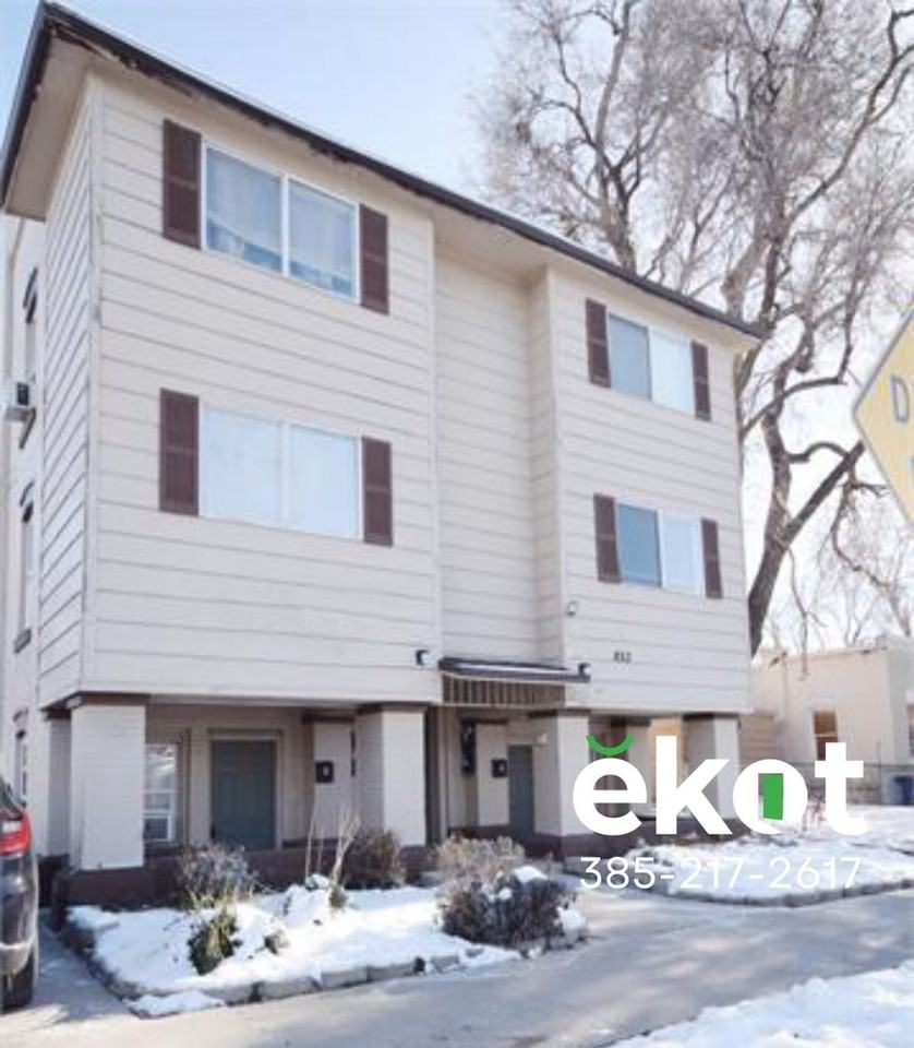 853 853 So. 400 Ea. - Photo 5 of 8