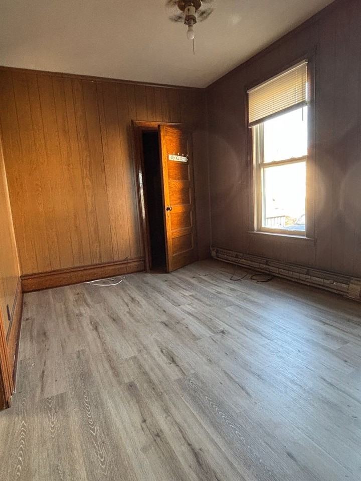 117 Baltimore Ave - Photo 4 of 14