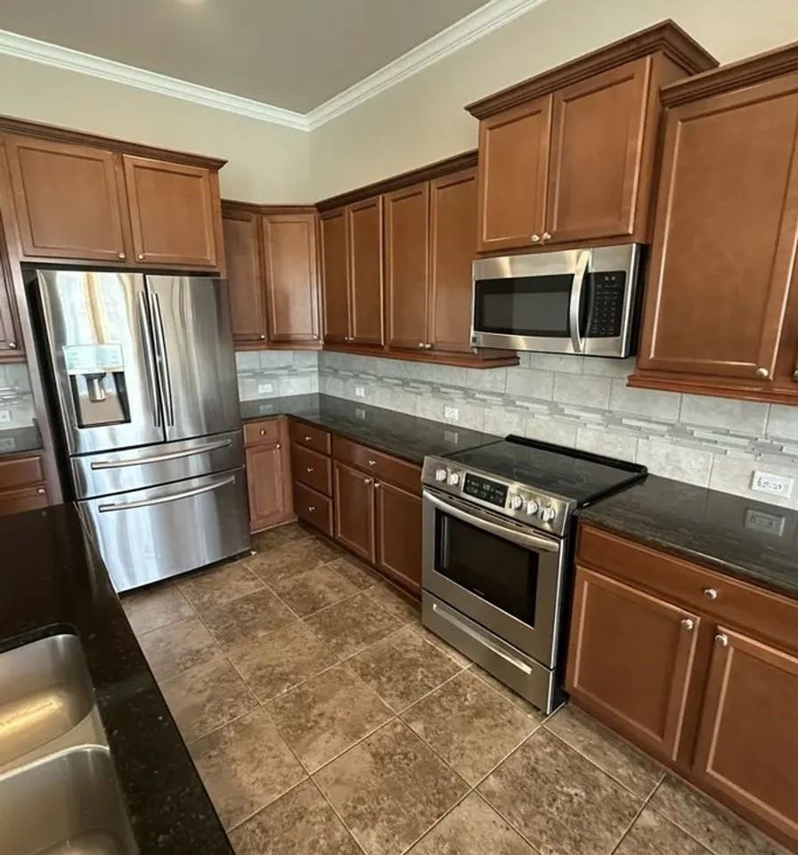 10312 Windy Pointe Dr - Photo 2 of 10