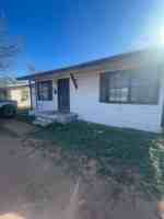 featured image of 1433 N Mockingbird Ln