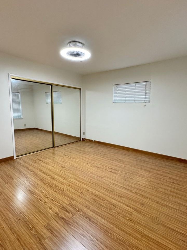 11248 Foster Rd - Photo 6 of 17