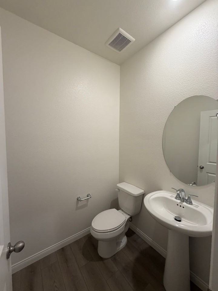 12504 Kings Creek Pl - Photo 4 of 43