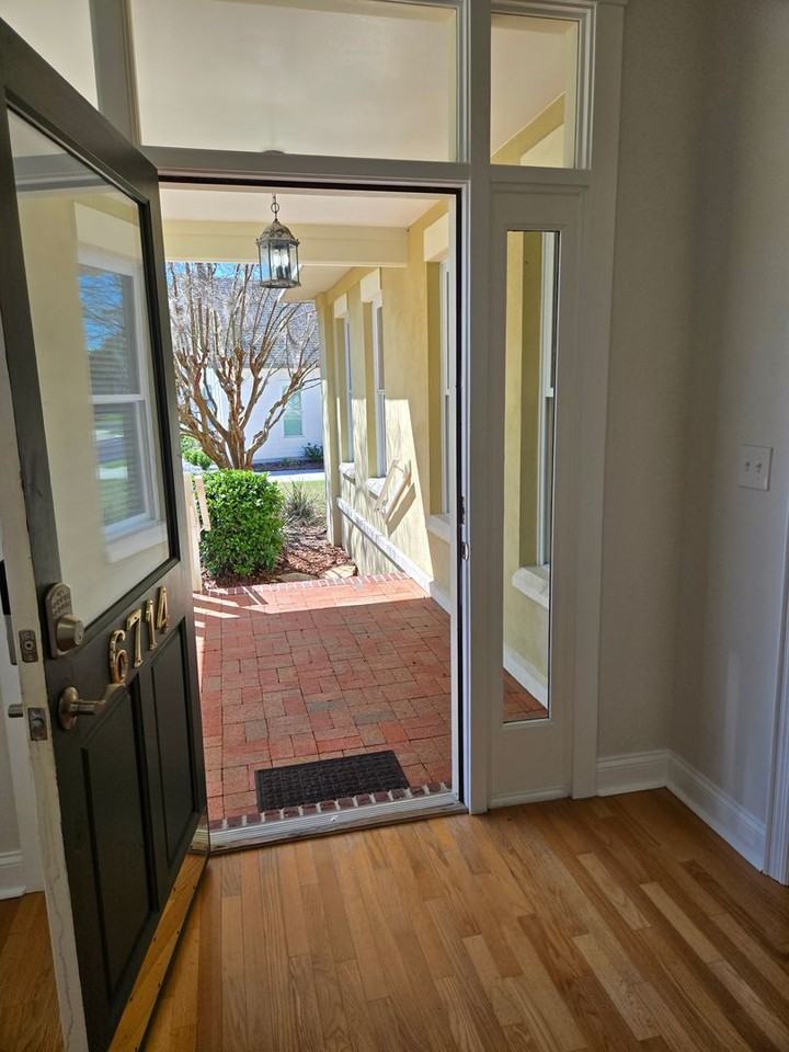 6714 Sw 40th Ter - Photo 7 of 50