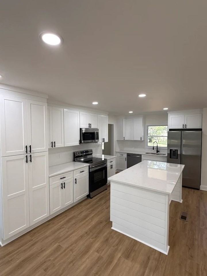 4365 Langdon Dr - Photo 4 of 16