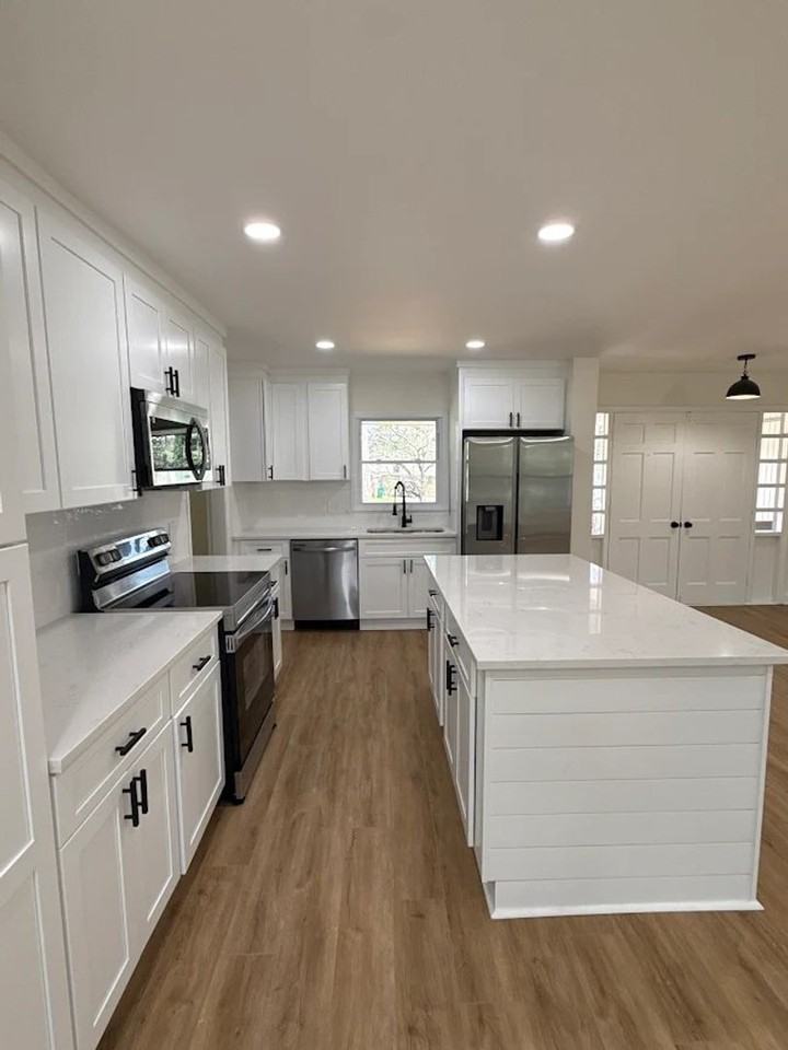 4365 Langdon Dr - Photo 5 of 16