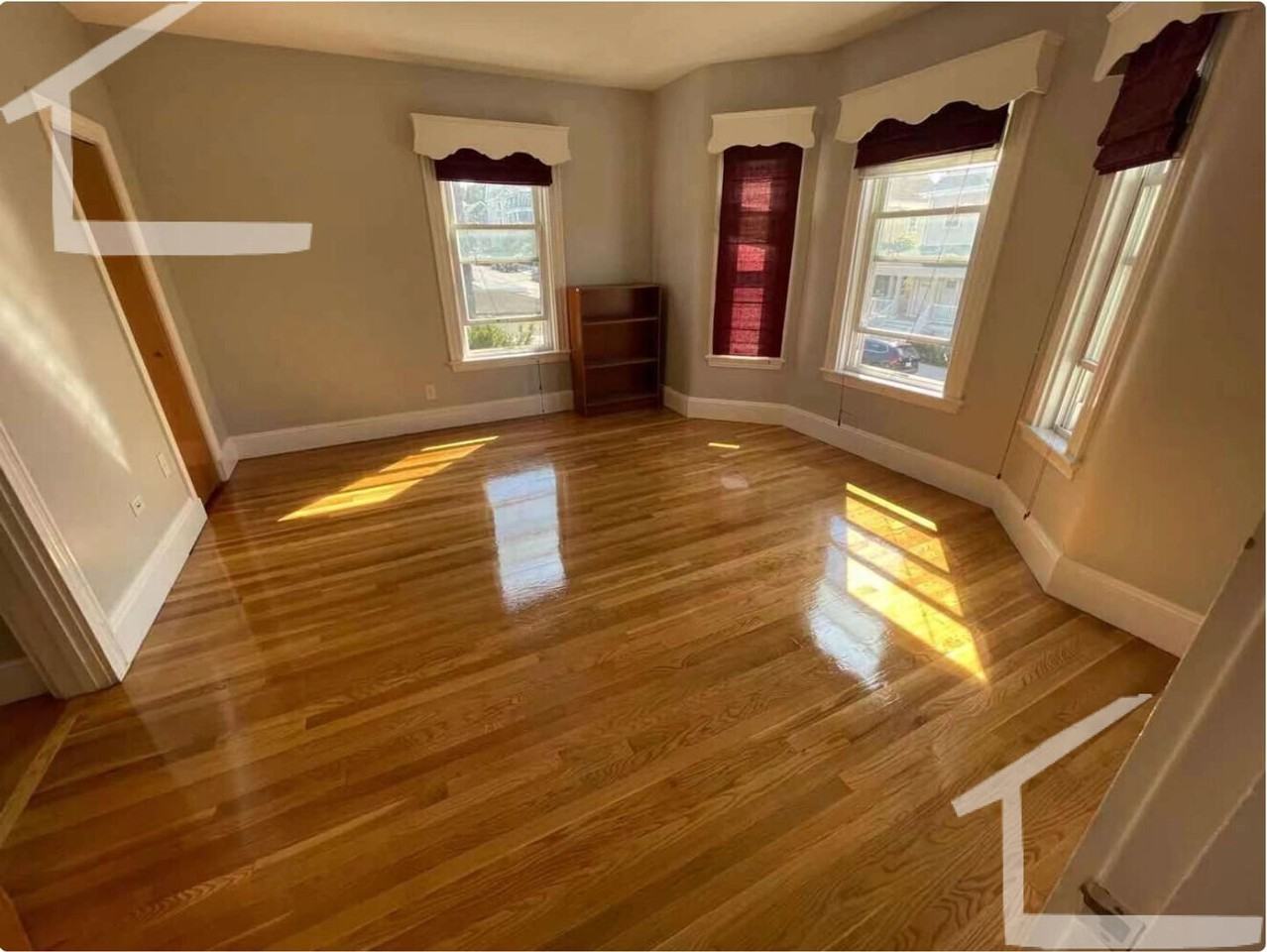 39 Winship St - Photo 3 of 9