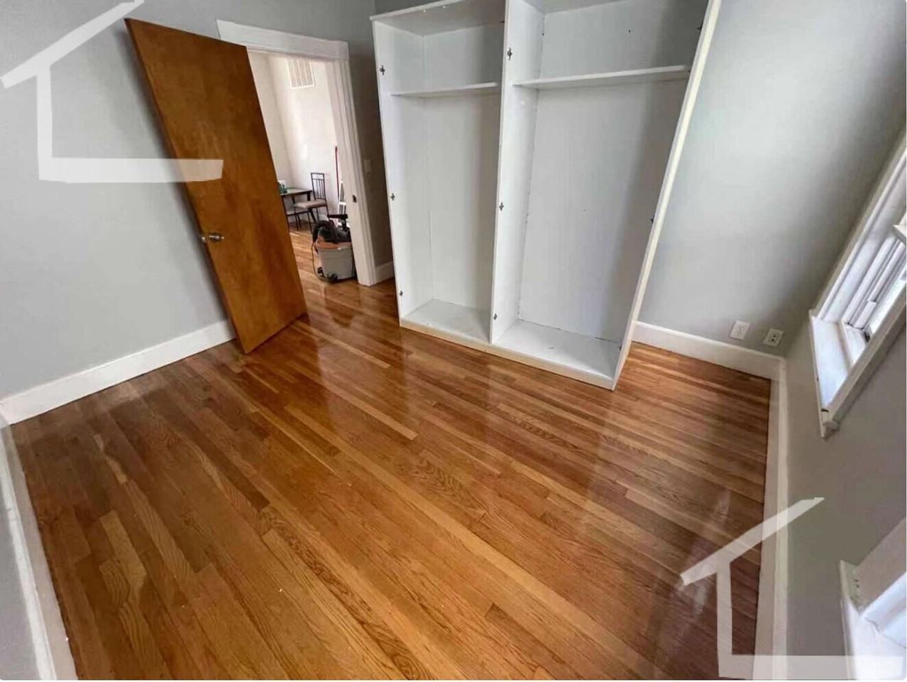 39 Winship St - Photo 4 of 9