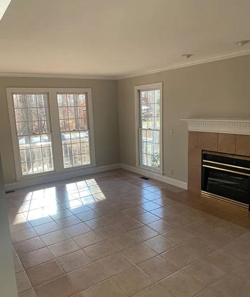 203 Nottingham Rd - Photo 3 of 18