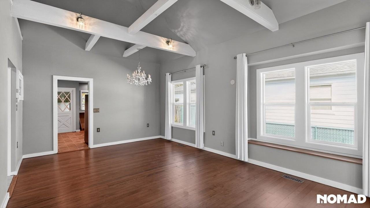 1065 22nd St Ne - Photo 6 of 25