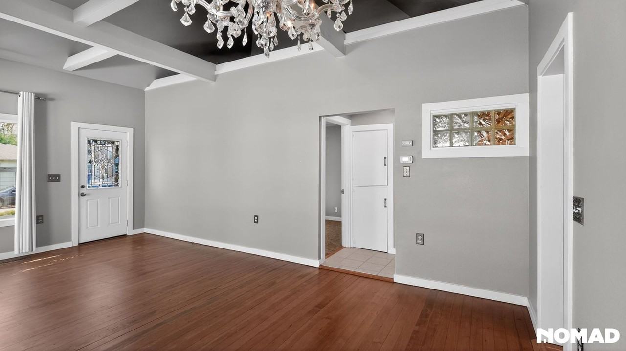 1065 22nd St Ne - Photo 7 of 25