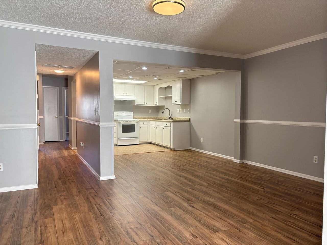 1704 N Hamilton St - Photo 4 of 22