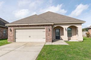 featured image of 129 Gray Birch Loop