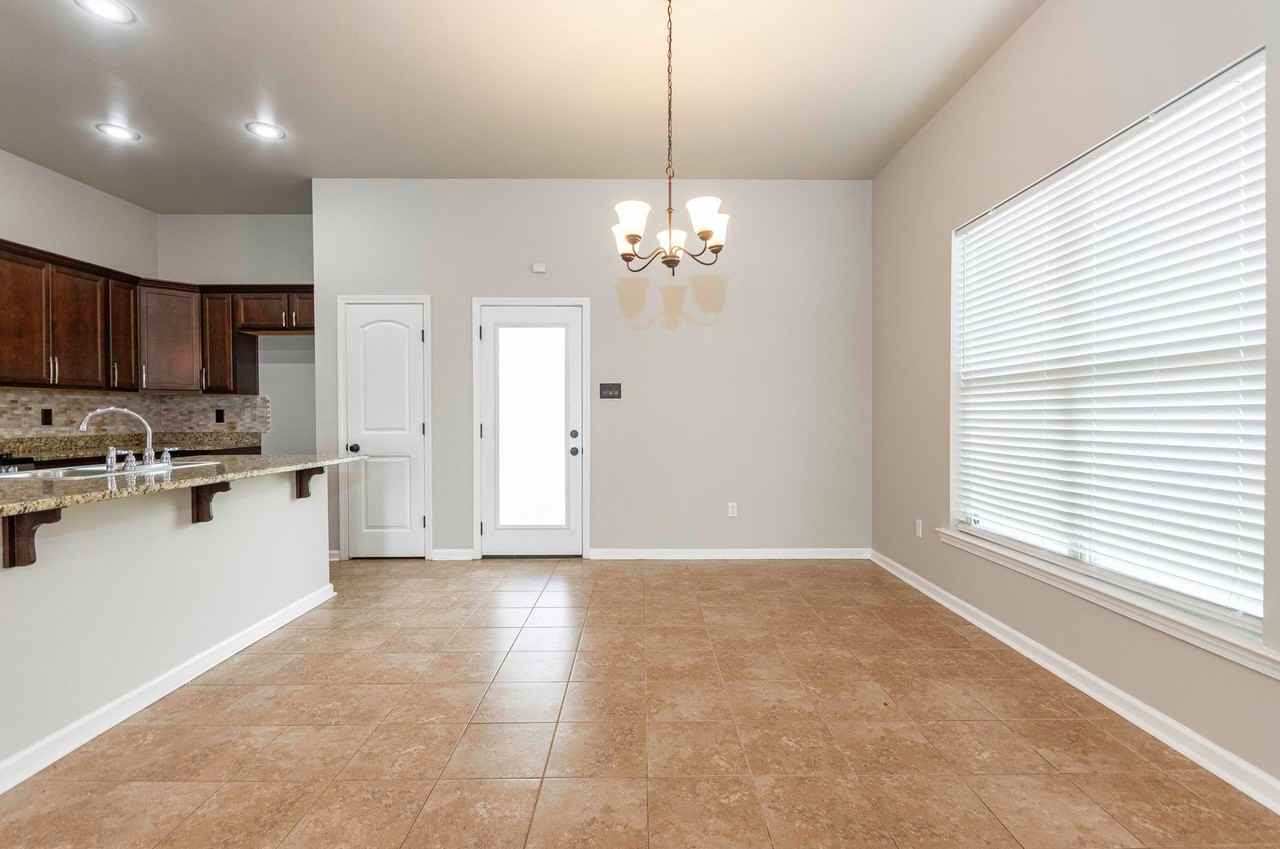 129 Gray Birch Loop - Photo 6 of 14