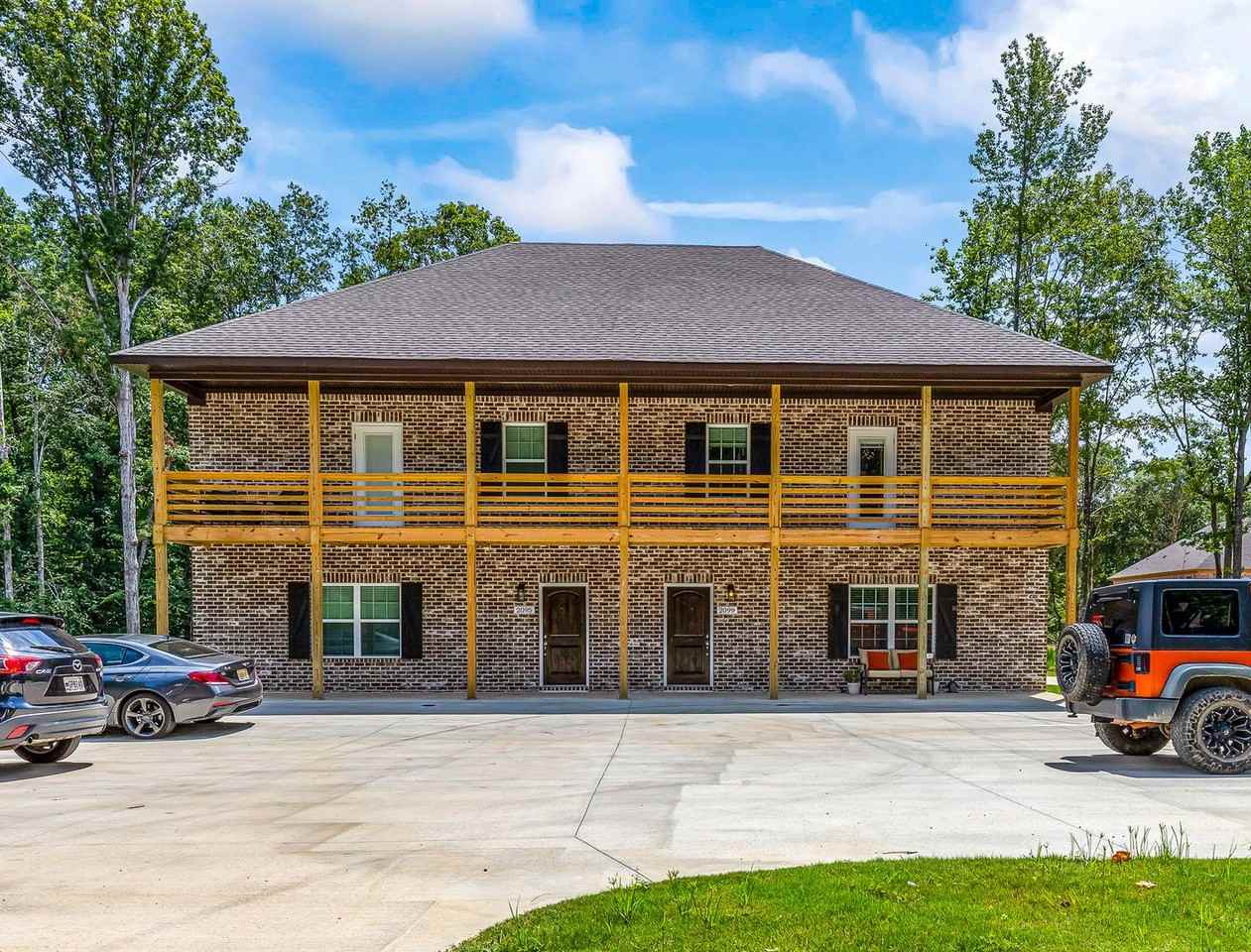 798 Shell Toomer Pkwy - Photo 2 of 22