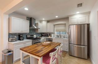 327 Dartmouth Dr - Photo 1 of 1