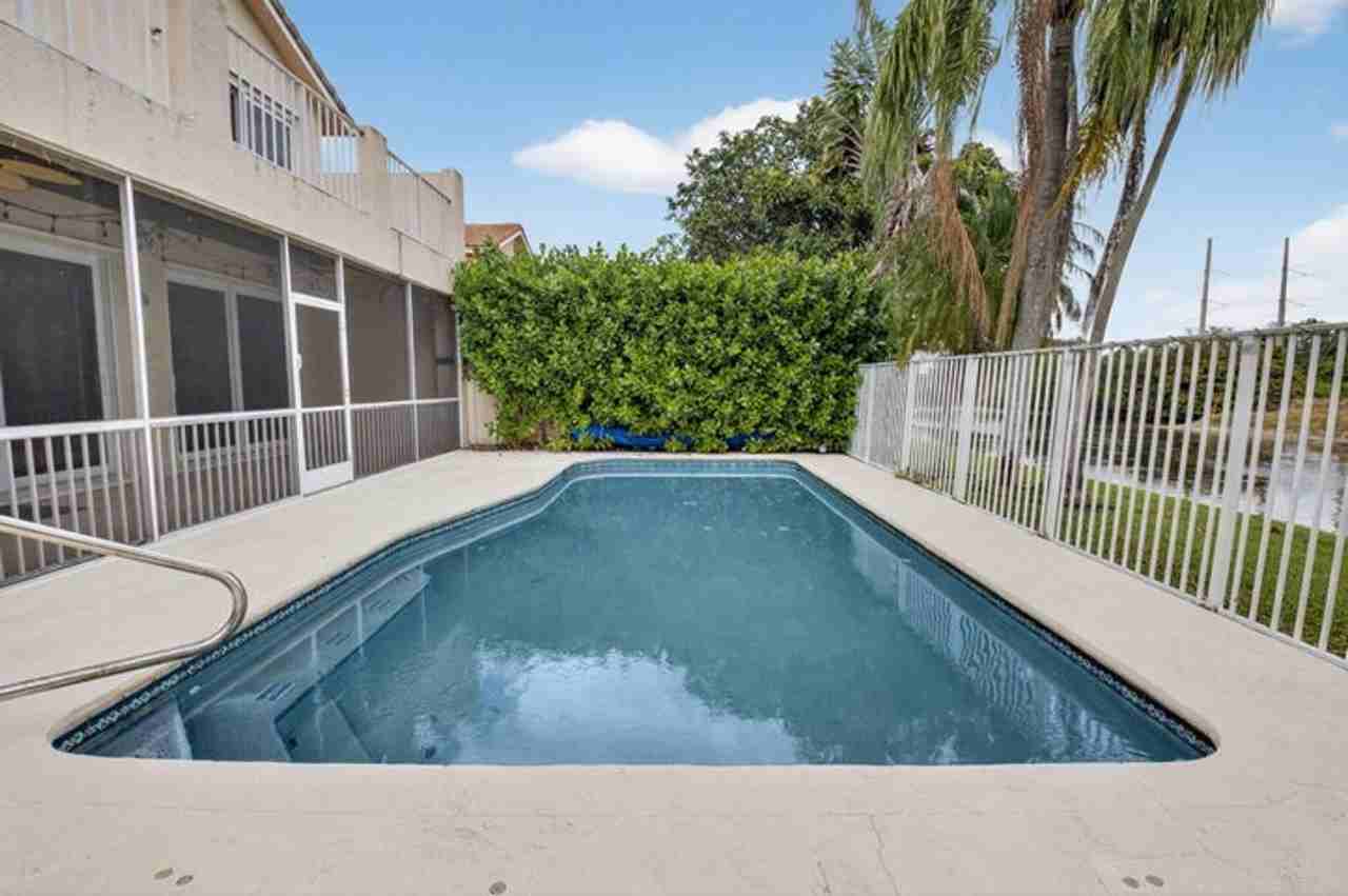 18196 18196 Clear Brook Circle Circle - Photo 3 of 28