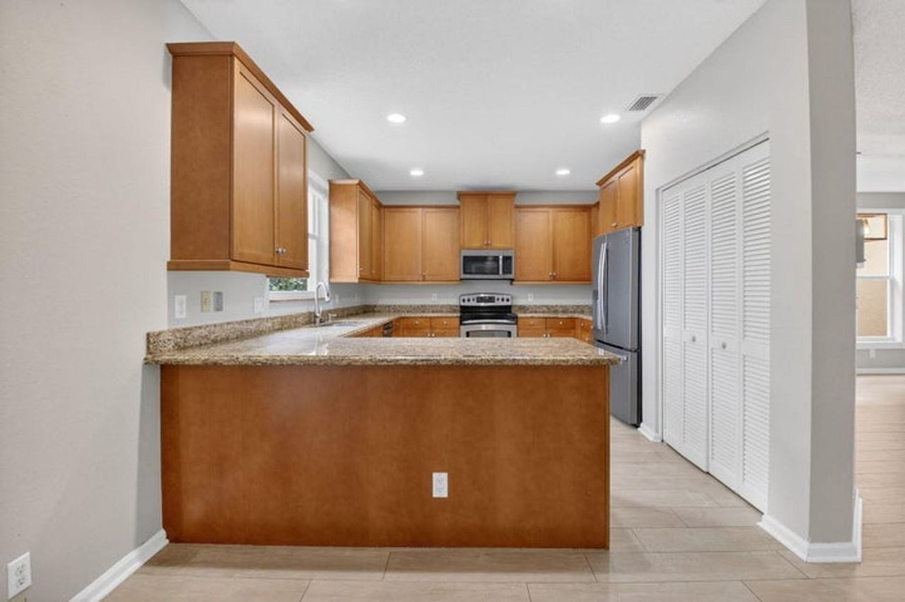 18196 18196 Clear Brook Circle Circle - Photo 5 of 28