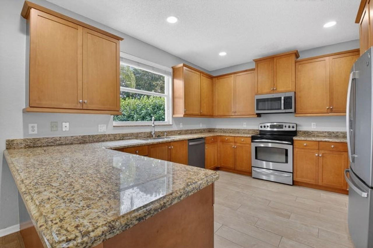 18196 18196 Clear Brook Circle Circle - Photo 6 of 28