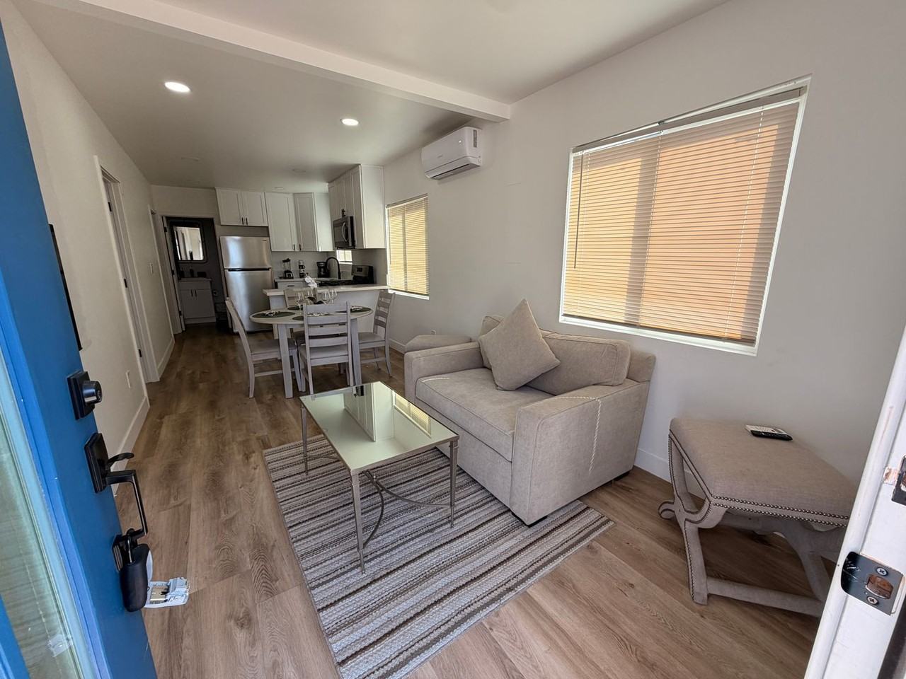 1830-36 Newton Ave. - Photo 2 of 32