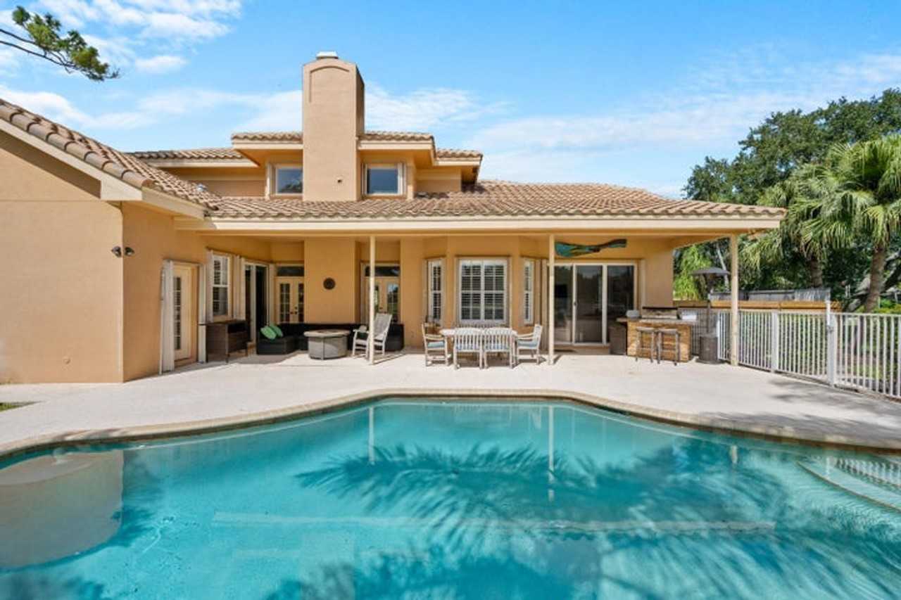 8738 Marlamoor Ln - Photo 2 of 29