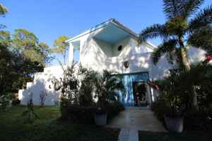 featured image of 930 Rambling Drive Cir