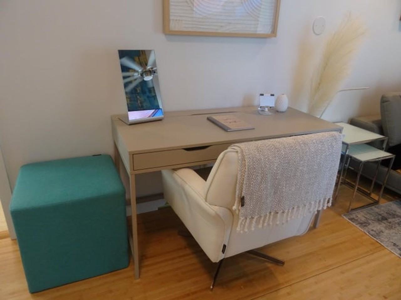 930 Rambling Drive Cir - Photo 4 of 16