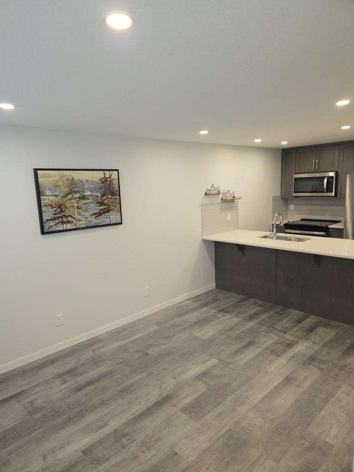 260 Rowley Way Northwest #116 - Photo 5 of 7