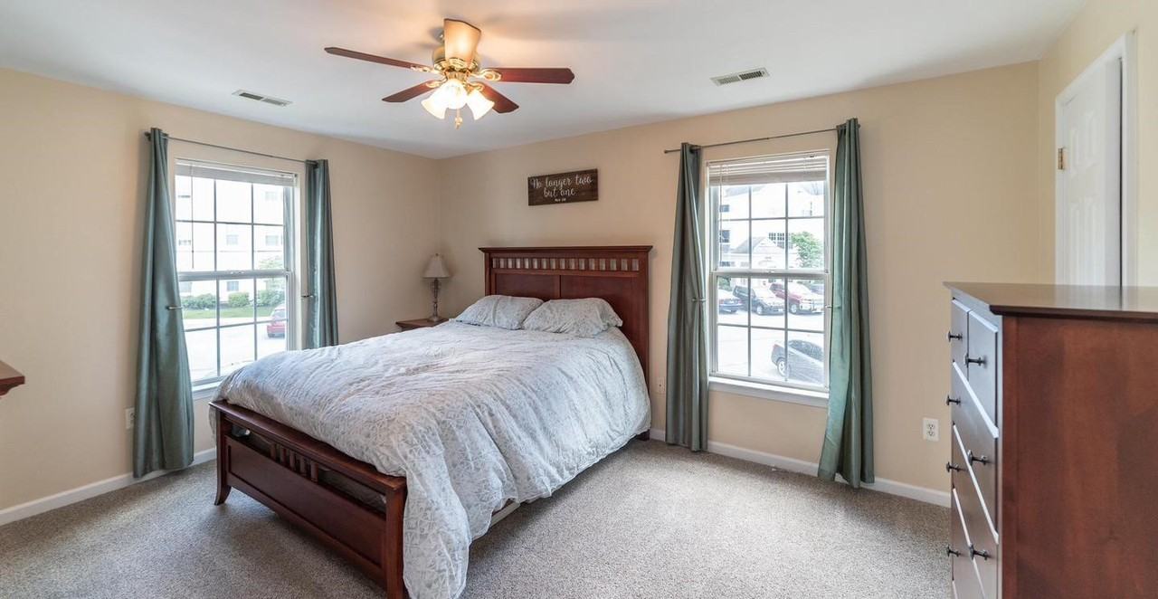 2029 Windsong Dr - Photo 2 of 10