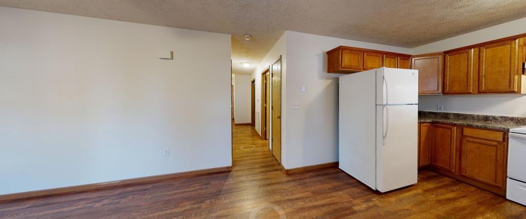 909 W Cherry St Apt A - Photo 3 of 12