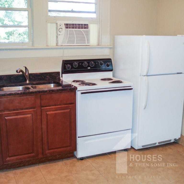 16 W Stone Ave Apt 4 - Photo 4 of 7