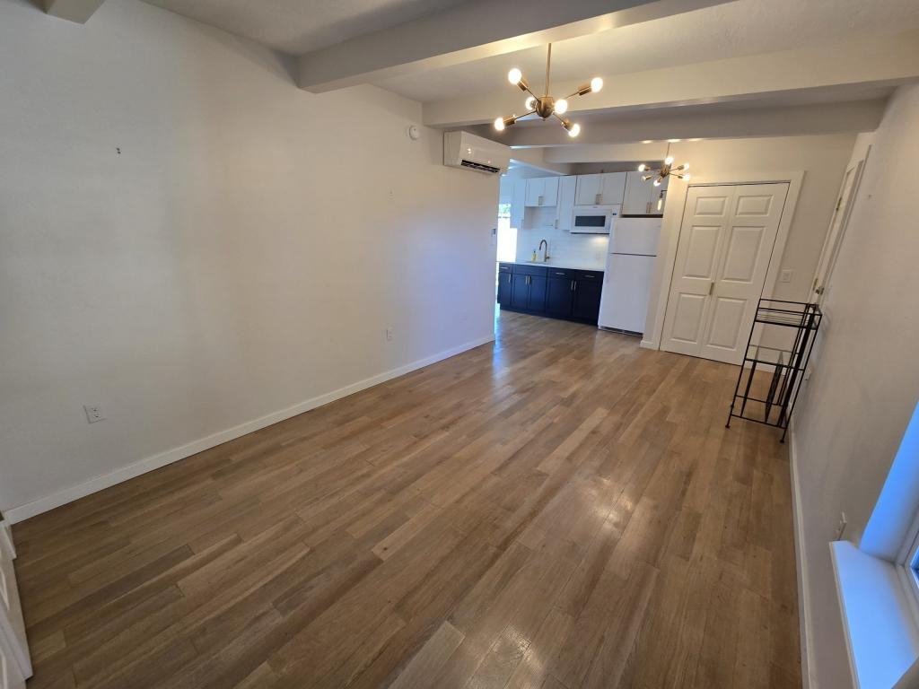 167 Robbins Ave - Photo 3 of 18