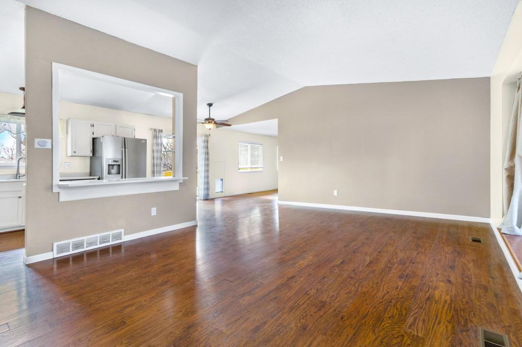 3636 Caribou Dr - Photo 3 of 15