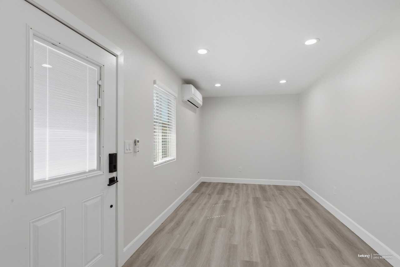 10788 Mercer Ave - Photo 5 of 20